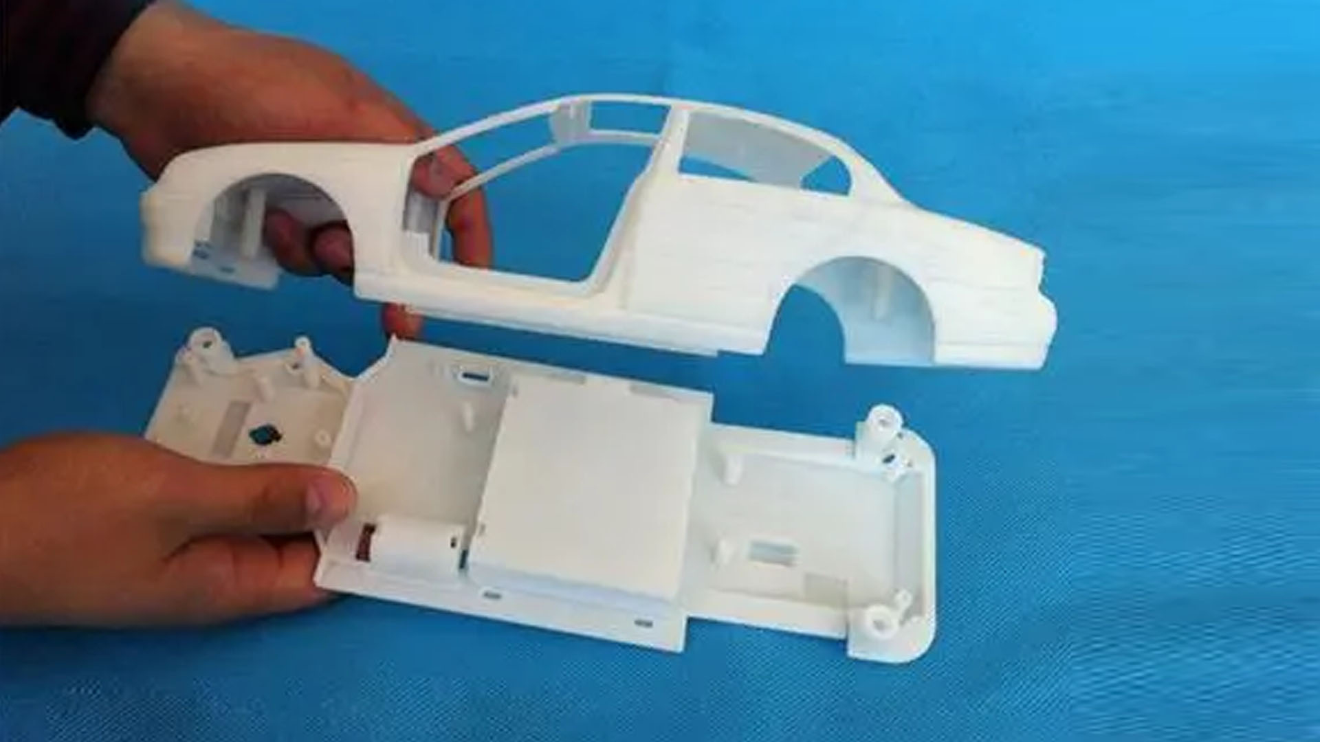 深入了解SLA 3D打印機(jī)：如何為企業(yè)帶來創(chuàng)新價(jià)值？